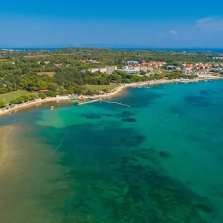 Amazing In With Outdoor Swimming Pool Casa vacanze *